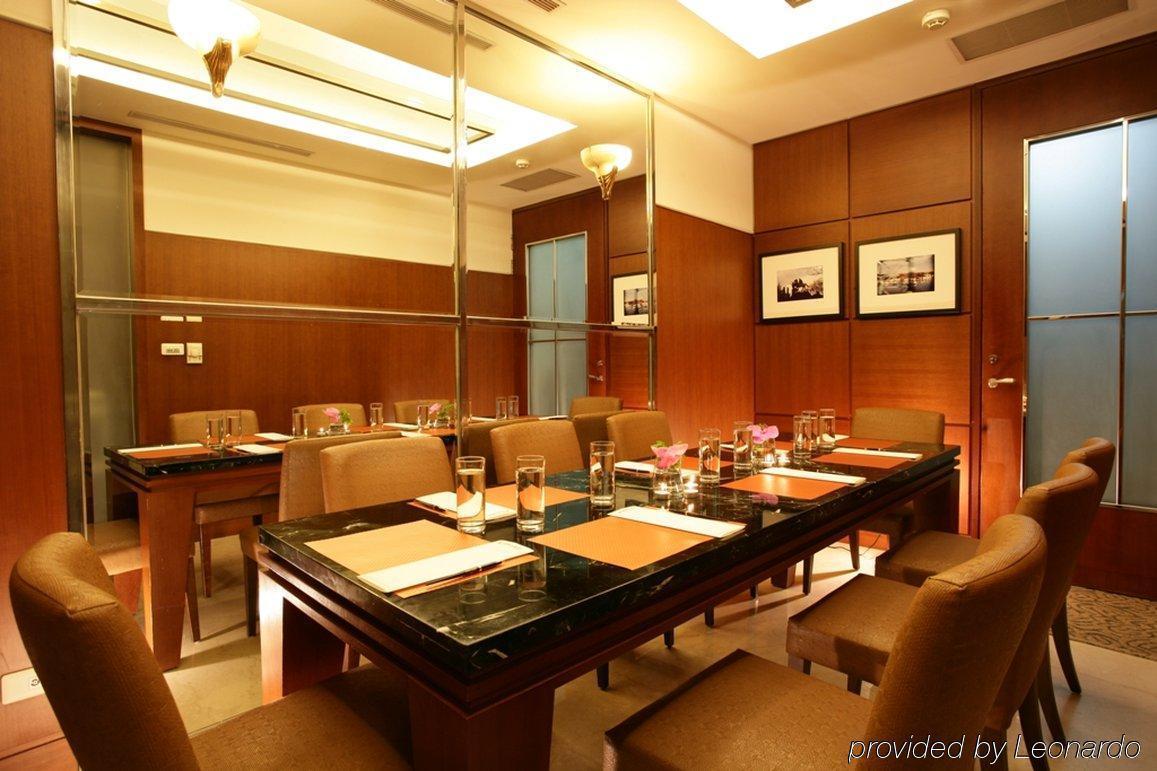 Hotel Dion Taichung Exterior foto